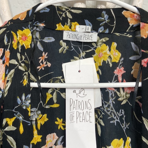 Patrons of Peace Floral Open Front Cardigan - Picture 4 of 8